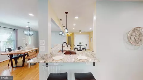 Bath - 10600 Ward Rd, Dunkirk, MD 20754 photo 1 of 8