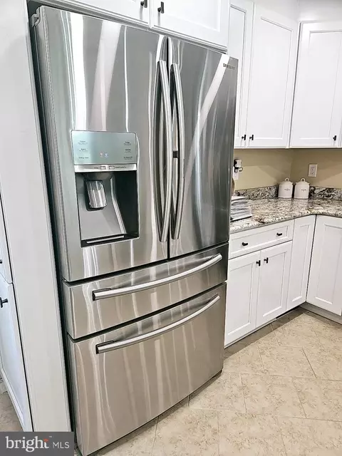 Kitchen - 10600 Ward Rd, Dunkirk, MD 20754 photo 9 of 19