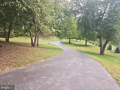 View/Area - 10600 Ward Rd, Dunkirk, MD 20754 photo 2 of 2