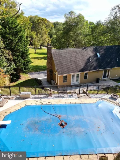 Exterior - 10600 Ward Rd, Dunkirk, MD 20754 photo 24 of 27