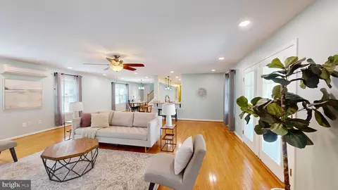 Living - 10600 Ward Rd, Dunkirk, MD 20754 photo 7 of 18