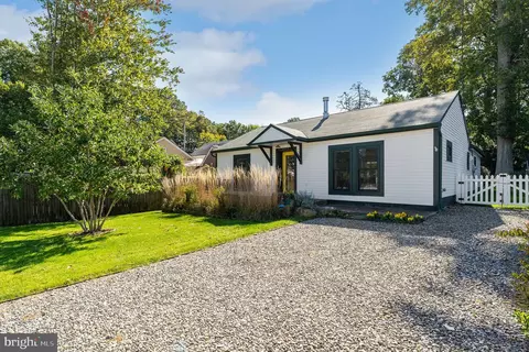 3913 3rd St, North Beach, MD 20714