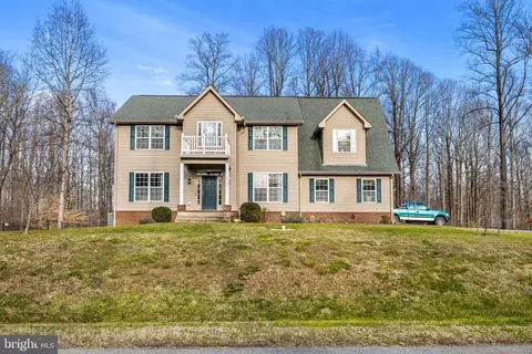 4345 Pleasant Ct, Huntingtown, MD 20639
