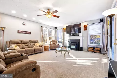 2145 Fireberry Ct, Prince Frederick, MD 20678 photo 13