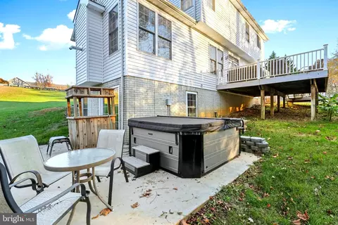 2145 Fireberry Ct, Prince Frederick, MD 20678 photo 7