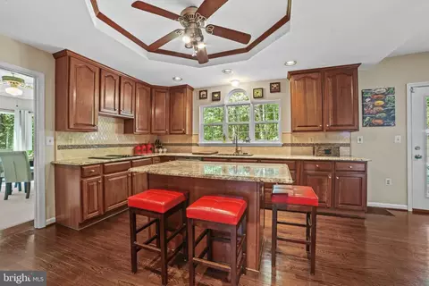 2815 Dunleigh Dr, Dunkirk, MD 20754 photo 5