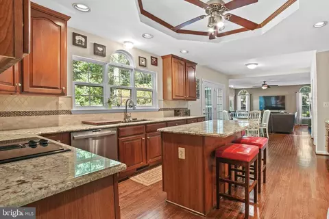 2815 Dunleigh Dr, Dunkirk, MD 20754 photo 6
