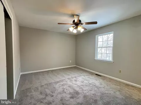 9615 Cortland Ln, Dunkirk, MD 20754 photo 5