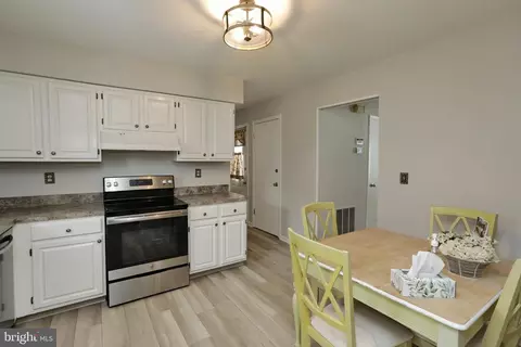 9615 Cortland Ln, Dunkirk, MD 20754 photo 24