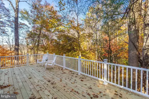 7509 E St, Chesapeake Beach, MD 20732