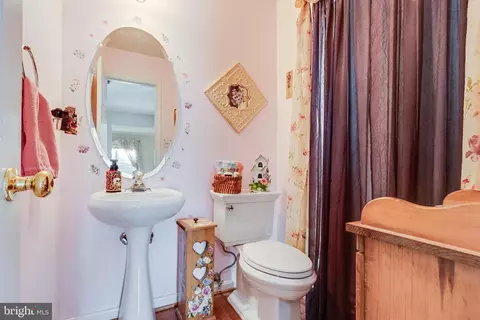 11206 Lakeview Dr, Dunkirk, MD 20754 photo 18