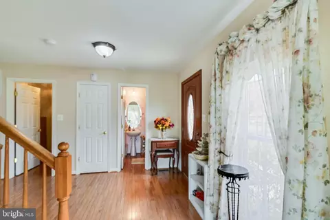 11206 Lakeview Dr, Dunkirk, MD 20754 photo 14