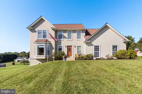 11206 Lakeview Dr, Dunkirk, MD 20754