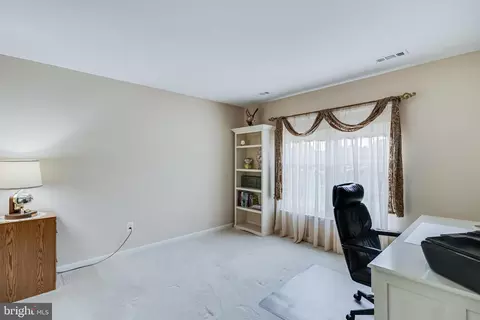 11206 Lakeview Dr, Dunkirk, MD 20754 photo 28