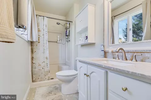 11208 Lakeview Dr, Dunkirk, MD 20754 photo 21