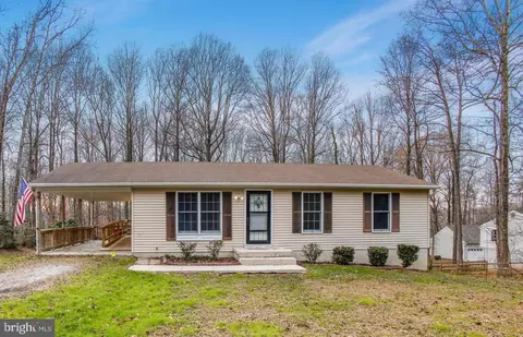 7310 Old Bayside Rd, Chesapeake Beach, MD 20732