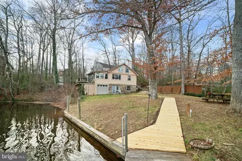 11734 Big Bear Ln, Lusby, MD 20657