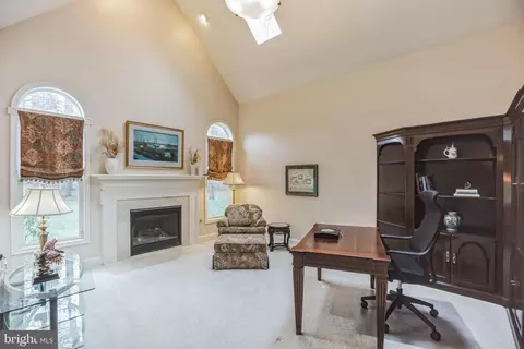 Living - 12053 Steven Ln, Dunkirk, MD 20754 photo 1 of 4