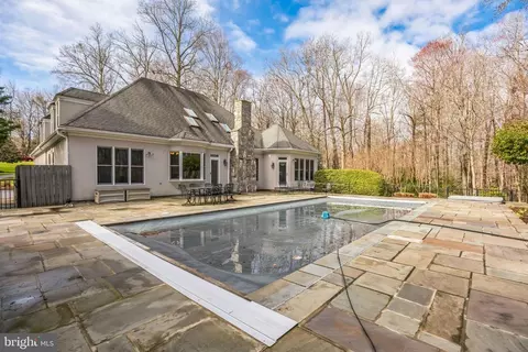 Exterior - 12053 Steven Ln, Dunkirk, MD 20754 photo 5 of 8