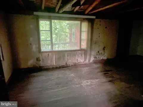 6018 Locust Rd, Saint Leonard, MD 20685 photo 7
