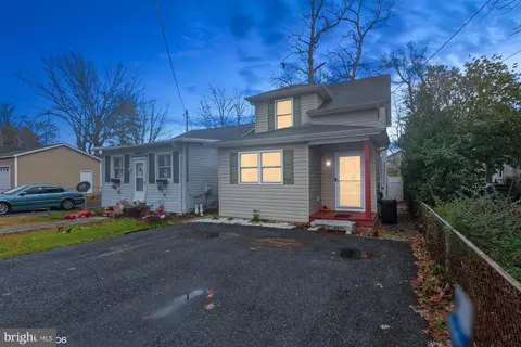 8831 Frederick Ave, North Beach, MD 20714