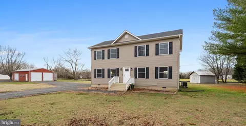 6015 Bandit Al Ln, Saint Leonard, MD 20685