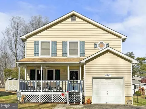 8317 Circle Dr, Lusby, MD 20657