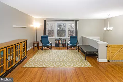 41 Sheckells Rd, Huntingtown, MD 20639