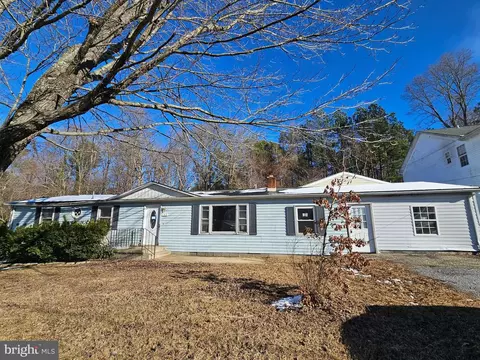 146 Central Dr, Prince Frederick, MD 20678