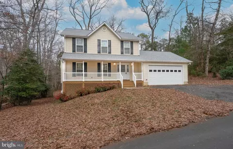 1092 Fort Davis Trl, Lusby, MD 20657