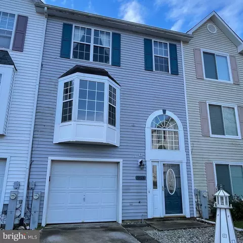9424 Sea Breeze Ct, North Beach, MD 20714