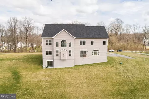 Exterior - 12702 Legacy Dr, Dunkirk, MD 20754 photo 6 of 10