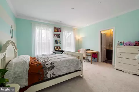Bedroom - 12702 Legacy Dr, Dunkirk, MD 20754 photo 7 of 11