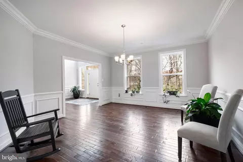 Living - 12702 Legacy Dr, Dunkirk, MD 20754 photo 4 of 4