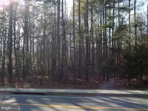 13455 Dowell Rd, Solomons, MD 20688 photo 3
