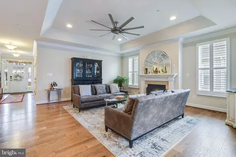 Living - 13911 Ensign Rd, Solomons, MD 20688 photo 2 of 12