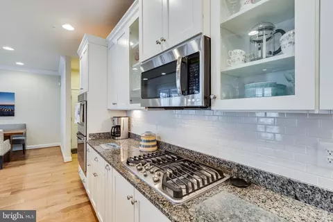Kitchen - 13911 Ensign Rd, Solomons, MD 20688 photo 9 of 13