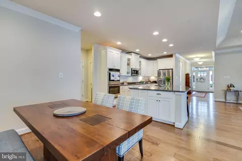 Dining - 13911 Ensign Rd, Solomons, MD 20688 photo 4 of 7