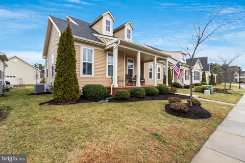 Exterior - 13911 Ensign Rd, Solomons, MD 20688 photo 2 of 8