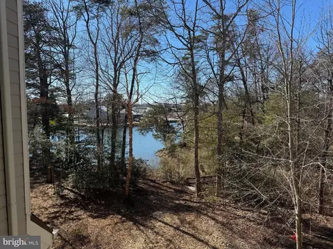 View/Area - 522 Runabout Loop #522, Solomons, MD 20688 photo 2 of 8