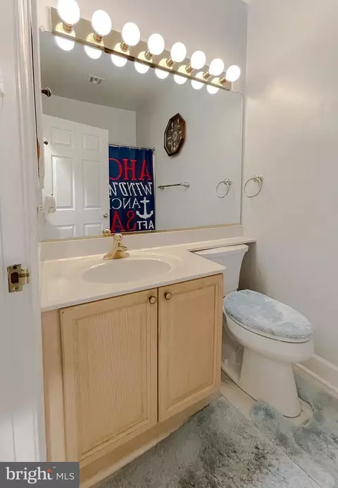 Bath - 522 Runabout Loop #522, Solomons, MD 20688 photo 1 of 6