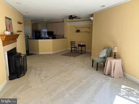 Living - 522 Runabout Loop #522, Solomons, MD 20688 photo 4 of 5