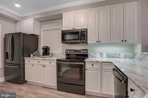 Kitchen - 502 Runabout Loop #502, Solomons, MD 20688 photo 2 of 4