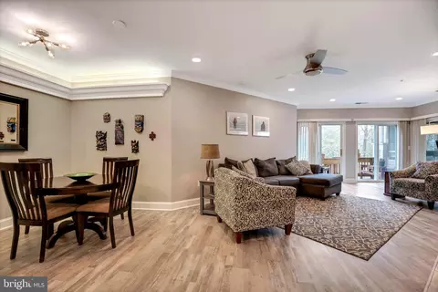 Living - 502 Runabout Loop #502, Solomons, MD 20688 photo 1 of 4