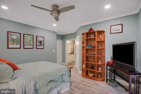 Bedroom - 502 Runabout Loop #502, Solomons, MD 20688 photo 2 of 2