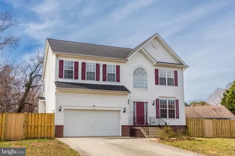 951 Fairwood Ln, Prince Frederick, MD 20678