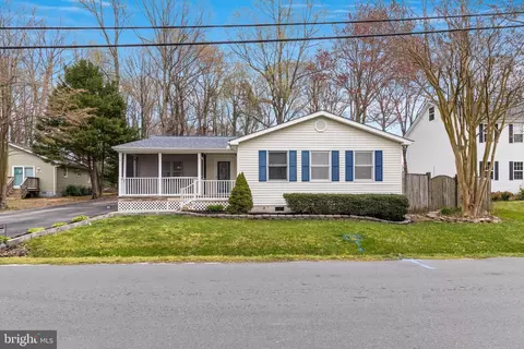 11250 Commanche Rd, Lusby, MD 20657