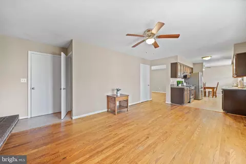 Living - 9809 Empire Ct, Dunkirk, MD 20754 photo 4 of 7