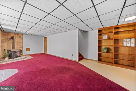 Living - 9809 Empire Ct, Dunkirk, MD 20754 photo 7 of 7