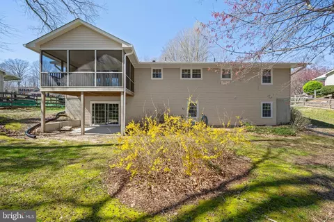 Exterior - 9809 Empire Ct, Dunkirk, MD 20754 photo 5 of 8
